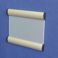 TABLICZKI ALUMINIOWE LISTWOWE, SAMOPRZYLEPNE