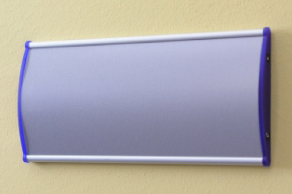 TABLICZKI ALUMINIOWE WYPUKŁE Z ZAŚLEPKAMI NIEBIESKIMI TABLICZKI ALUMINIOWE WYPUKŁE Z ZAŚLEPKAMI NIEBIESKIMI